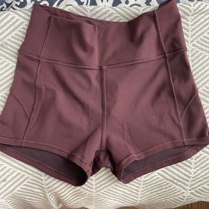 Lululemon Wunder Train High-Rise Short